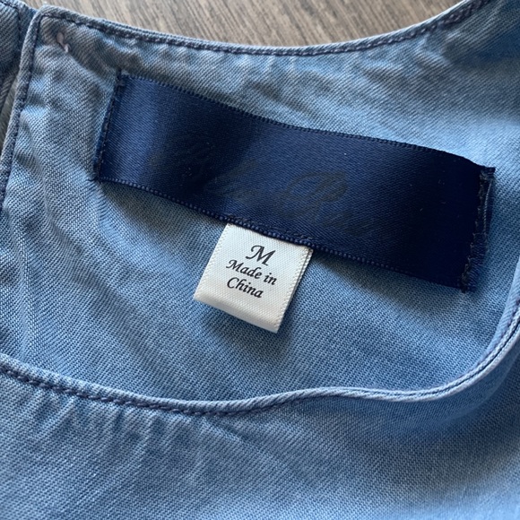 Francesca’s Ruffle Sleeve Dress - Size Medium - Picture 5 of 6